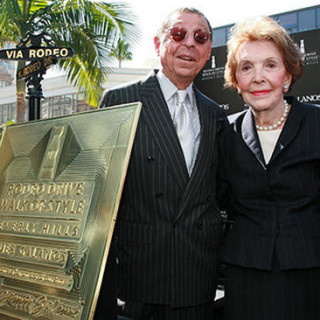 Πέθανε ο Ελληνοαμερικανός σχεδιαστής-θρύλος, Τζέιμς Γκαλάνος