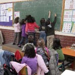 Θεσσαλονίκη: Με αποχή 117 μαθητών συνεχίζονται οι αντιδράσεις για τα παιδιά των προσφύγων