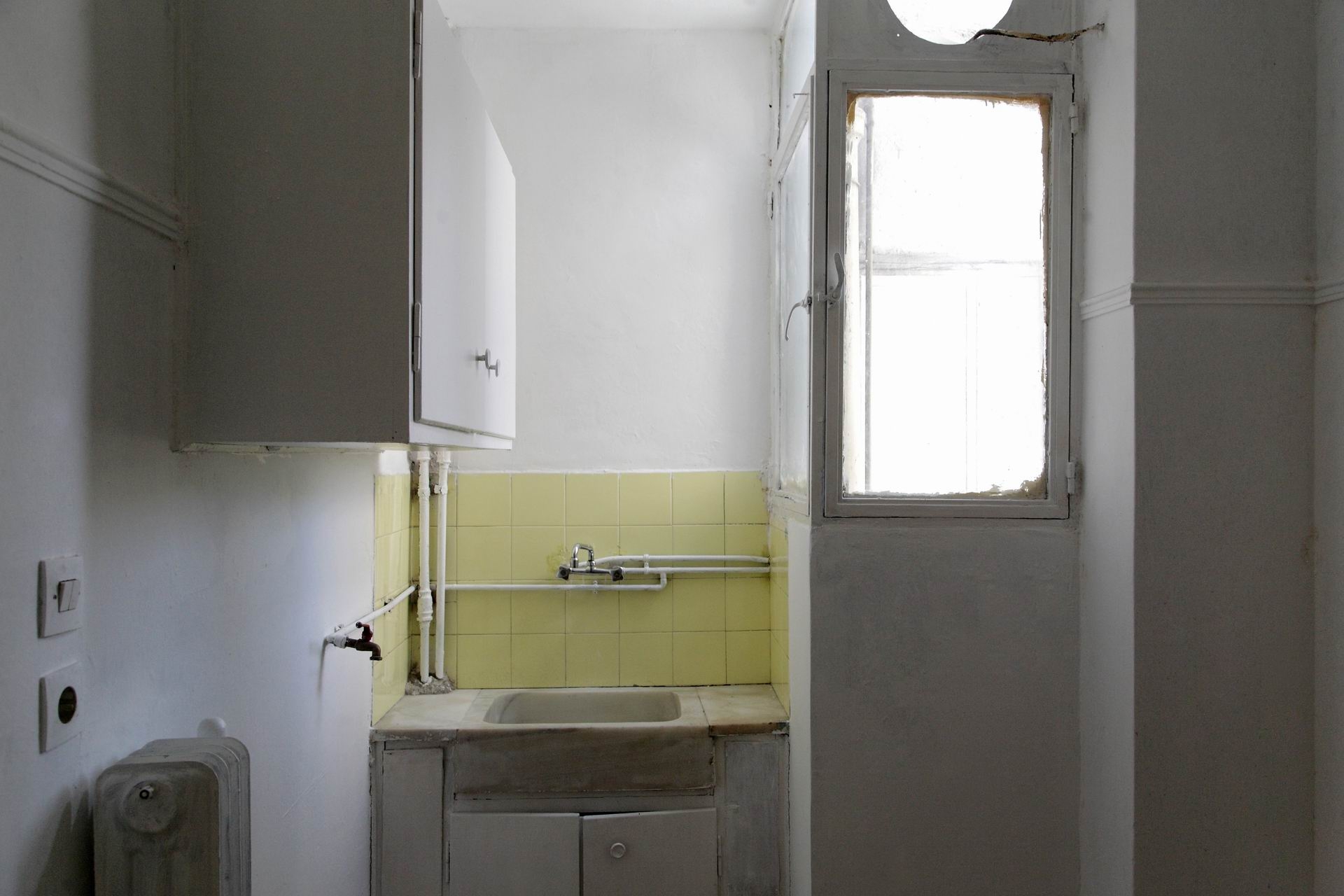 Ένας ακατάλληλος χώρος για μια κατάλληλη εμπειρία. Αυτό είναι το Bud.