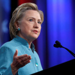 ΗΠΑ: Μια έκπληξη από το FBI περιπλέκει το τέλος της προεδρικής μονομαχίας Κλίντον-Τραμπ