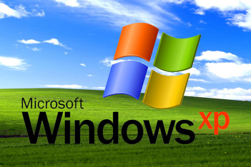 Στις 25 Οκτωβρίου του 2001 κυκλοφορούν τα Windows XP