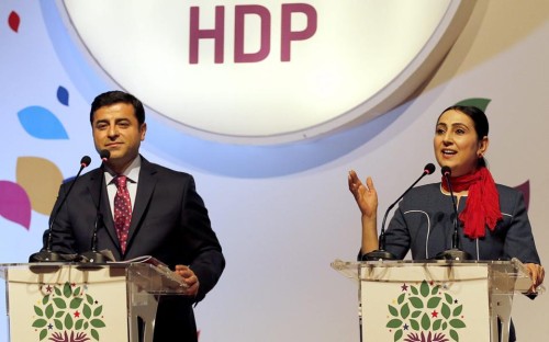 Σύλληψη ηγεσίας και βουλευτών του φιλοκουρδικού κόμματος, HDP