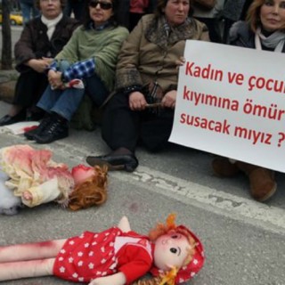 Τουρκία: Απόσυρση του νομοσχεδίου για την σεξουαλική κακοποίηση ανηλίκων