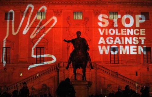«Σταματήστε τη βία κατά των Γυναικών»: Το σύνθημα της εκστρατείας για το 2017
