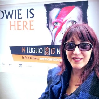 Η Θάλεια Καραμολέγκου ψηλαφίζει τη σύγχρονη ιστορία μέσα από τις «Ακυβέρνητες πολιτείες» του Τσίρκα