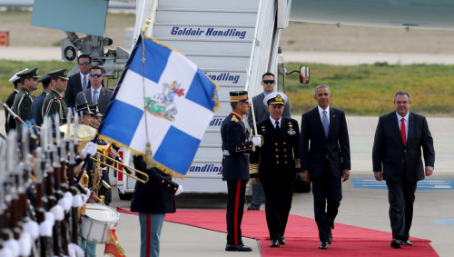 Επίσκεψη Ομπάμα: Τα πρώτα λεπτά του Αμερικάνου Προέδρου στην Αθήνα