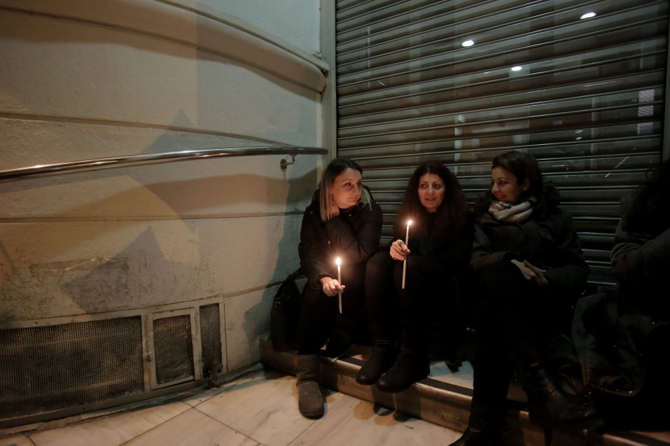 Ολονύχτια διαμαρτυρία