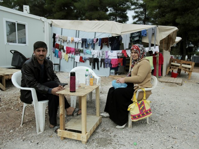 Εγκαίνια στo ανακαινισμένo κέντρο φιλοξενίας προσφύγων στη Ριτσώνα