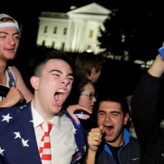 Τέλος Δημοκρατίας;