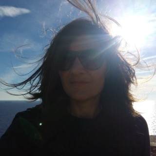 Η Ζωή Κοσκινίδου νόμιζε ότι τα τσαρδάκια είναι οι πατούσες που σκληραίνουν το καλοκαίρι επειδή περπατάμε ξυπόλυτοι