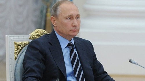 Ο Πούτιν πλέκει το εγκώμιο του Φρανσουά Φιγιόν