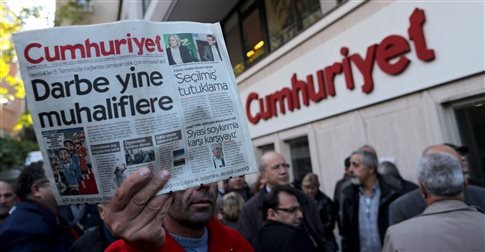 Τουρκία: Καταπάτηση των «κόκκινων γραμμών» της ελευθεροτυπίας