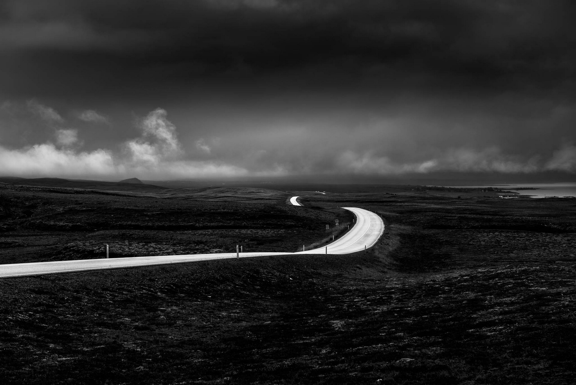 chrissakis_icelandr1