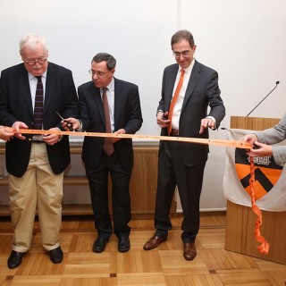 Το Princeton δημιουργεί κέντρο για τους μελετητές στην Αθήνα