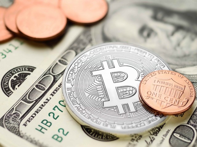 Η Bank of America Merrill Lynch απαγόρευσε επενδύσεις πελατών της σε bitcoin