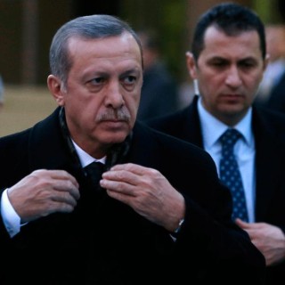 Ερντογάν: Δεν εγκρίνω τις βαρβαρότητες του Χίτλερ αλλά ούτε και του Ισραήλ