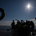 Floating with Hope: Η φωτογραφική έκθεση της Όλγας Σαλιαμπούκου έχει εγκαίνια στις 2 Δεκεμβρίου