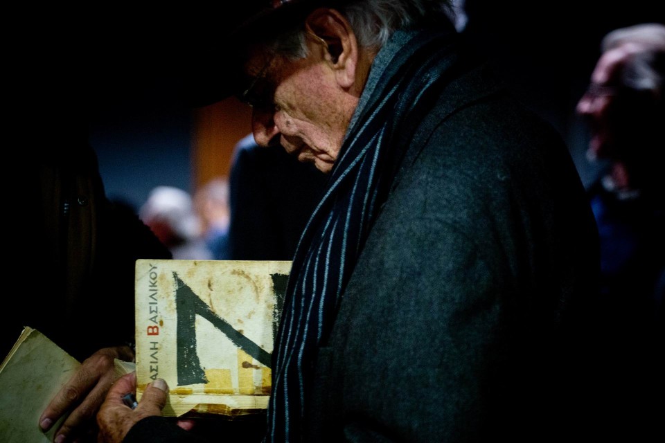 Βασίλης Βασιλικός