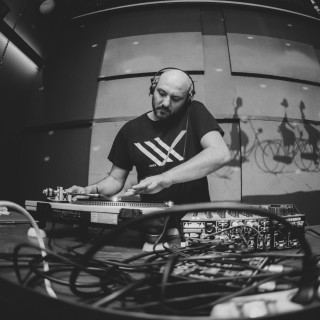 George Apergis: «Για εμάς το techno δεν έχει σύνορα και είναι μια παγκόσμια κουλτούρα!»