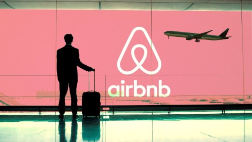 Οι ταξιδιώτες – χρήστες Airbnb σπαταλούν περισσότερα σε εστιατόρια και ψώνια