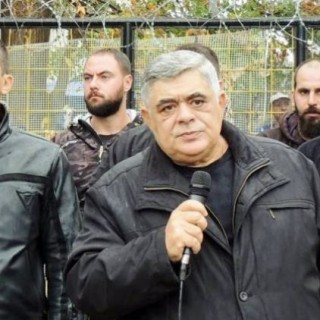 Η Χρυσή Αυγή στον Βοτανικό ενάντια στο ισλαμικό τέμενος