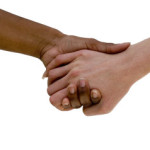 Όλοι ίσοι με αυστηρές ποινές. «Φρένο» στις διακρίσεις από την κυβέρνηση.