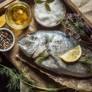 Ποιος είπε ότι το ουίσκι δεν ταιριάζει με το φαγητό;