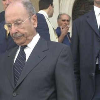 Με τιμές αρχηγού κράτους, η κηδεία του Κωστή Στεφανόπουλου