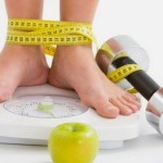 Μικρές συνήθειες που μας βοηθάνε να χάσουμε βάρος