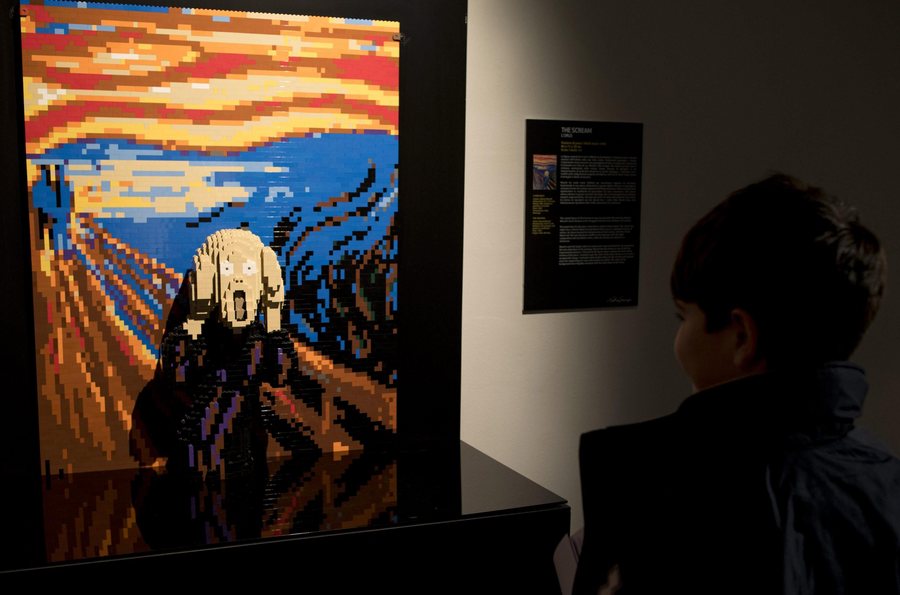 epa05667339 ''The Scream'', is a piece by Us artist Nathan Sawaya, which is part of ''The art of the brick'' exhibition at the Auditorium Parco della Musica, in Rome, 09 December 2016. The show will run untill 26 February 2016.  EPA/GIORGIO ONORATI