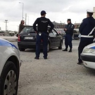 Μυτιλήνη: Συλλήψεις για κλοπή, πλαστογραφία και παράβαση του νόμου περί αλλοδαπών