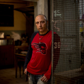 Σάκης Σερέφας, ένας δορυφόρος της Θεσσαλονίκης