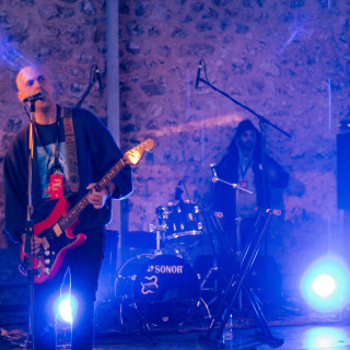 Για τον Vagina Lips, ο Morrissey όχι, ίσως, ναι, όχι, ίσως, ναι, όχι, ίσως είναι ο Μεγαλοδύναμος