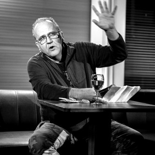 Γιάννης Βαλτής: «Αν μου πει κάποιος ότι το βιβλίο μου τον βοήθησε, θα αισθανθώ σπουδαίος»