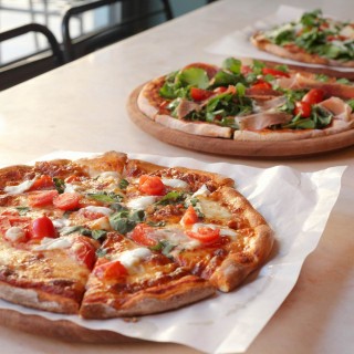 Το Colibri στο Κάιν: H Μεγάλη Σύμπραξη της Γειτονιάς του Μετς