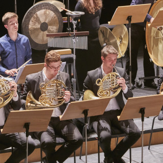 Χριστούγεννα στο Μέγαρο με την ιδιοφυΐα  του Μπετόβεν και τη γοητεία της MOYSA