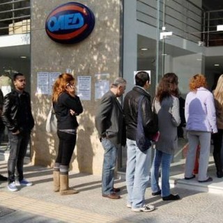 4.000 προσλήψεις στον τομέα της Δημόσιας Υγείας από τον ΟΑΕΔ