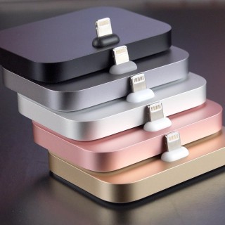 Αυτές είναι οι πιο στυλάτες βάσεις για το iPhone σας!