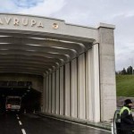 Εγκαινιάστηκε το τούνελ που περνά κάτω από τον Βόσπορο