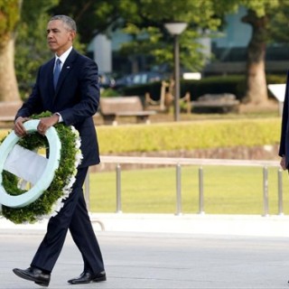 Ιστορική «συμφιλίωση» στο Πέρλ Χάρμπορ με τους προέδρους Ομπάμα και Άμπε
