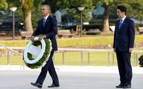 Ιστορική «συμφιλίωση» στο Πέρλ Χάρμπορ με τους προέδρους Ομπάμα και Άμπε