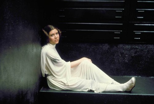 Πέθανε η Κάρι Φίσερ- Η πριγκίπισσα Λέια του Star Wars