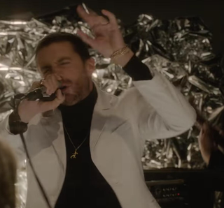 Δείτε το νέο βίντεο κλιπ των Last Shadow Puppets