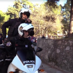 Τα είδαμε όλα με το χριστουγεννιάτικο βίντεο της ΕΛΑΣ: Έκαναν #Mannequin Challenge!