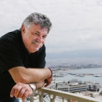 «Η ζωή μου όλη»: Ο Λευτέρης Λαζάρου στο Δημοτικό Θέατρο Πειραιά