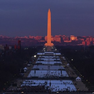 Μια καινούργια μέρα ξεκινά για τους Αμερικανούς (και τον υπόλοιπο κόσμο)