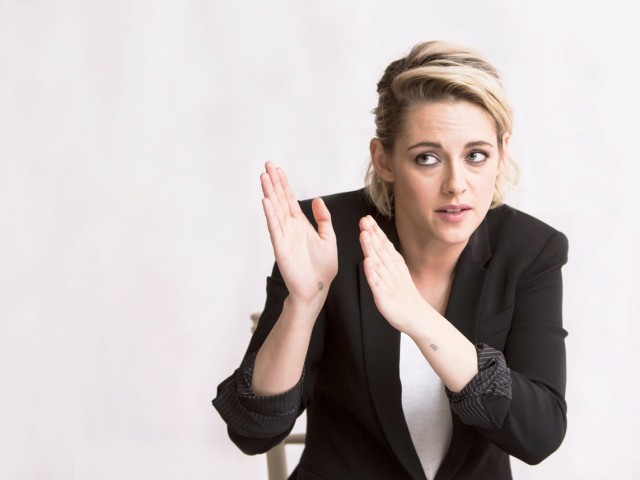 H Kristen Stewart σκηνοθετεί μια ταινία για την οπλοκατοχή