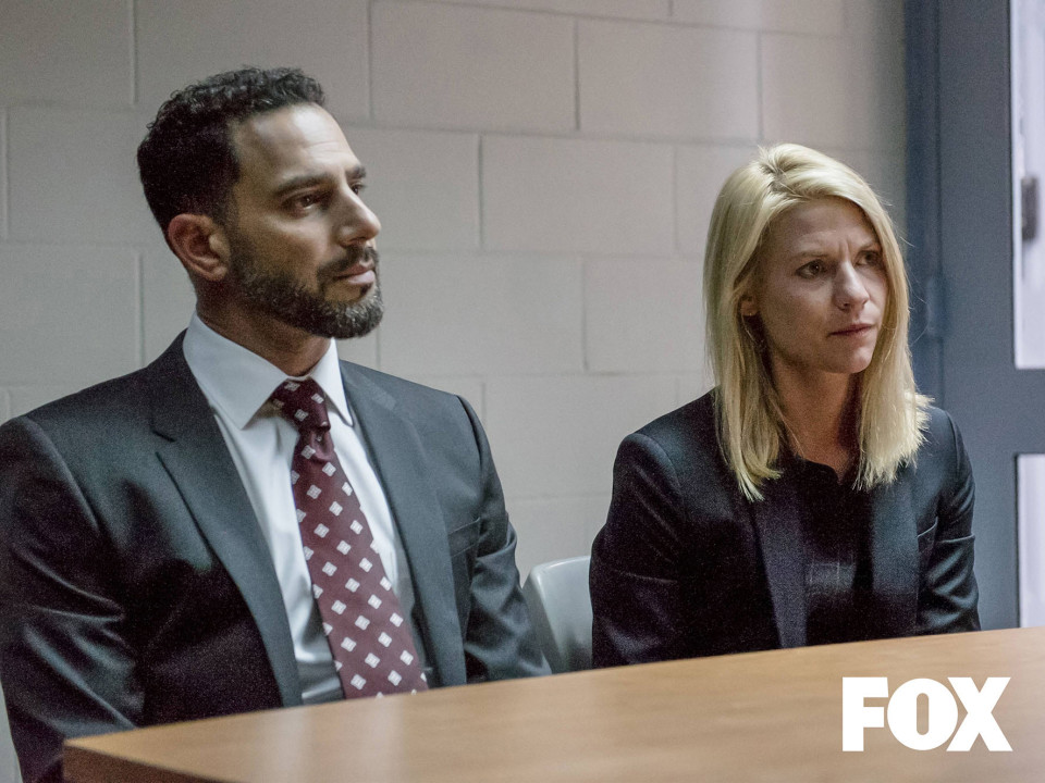 Patrick Sabongui as Reda Kazem and Claire Danes as Carrie Mathison in HOMELAND (Season 6, Episode 01). - Photo: JoJo Whilden/SHOWTIME - Photo ID:  HOMELAND_601_0925.R