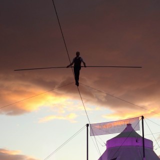 Ο David Dimitri θα περπατάει στον Φαληρικό ουρανό μέχρι και την ημέρα των Θεοφανίων