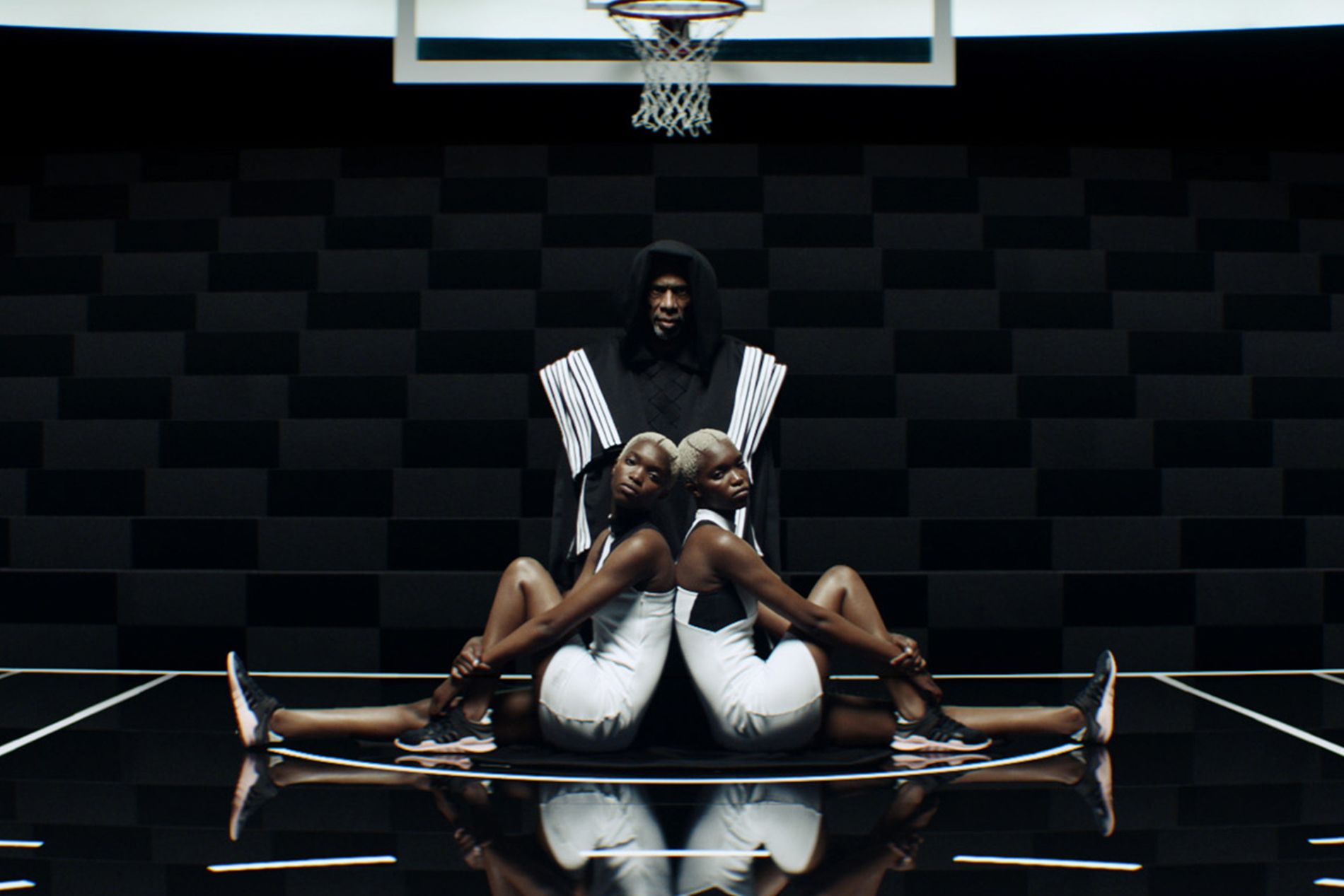 adidas Originals - original Campaign _Raining Basketballs